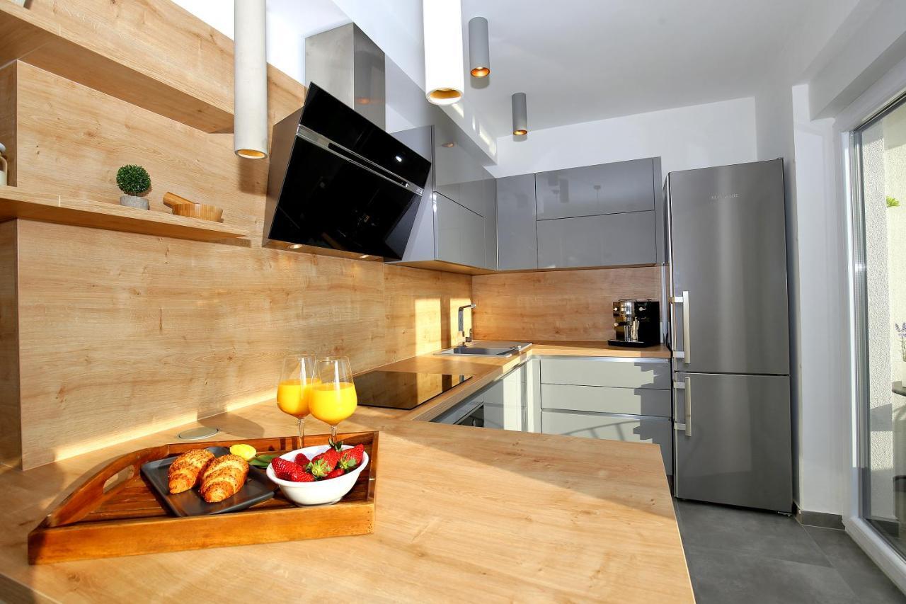 Esso Private Roof Terrace Apartment Zadar Exterior photo
