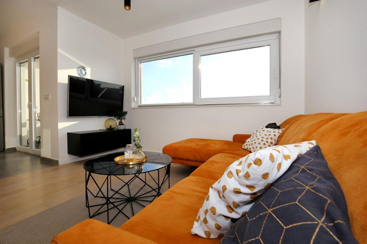 Esso Private Roof Terrace Apartment Zadar Exterior photo